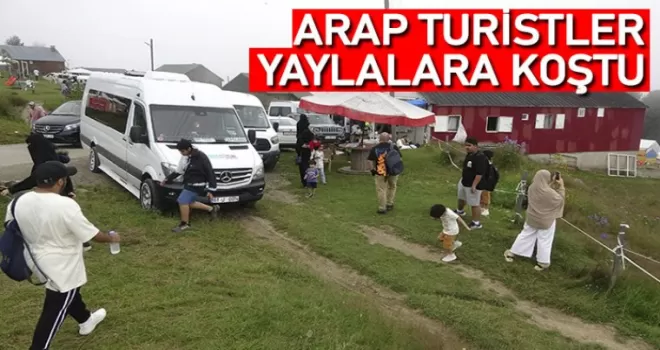 Trabzon'da Arap turistler yaylalardan inmiyor.
