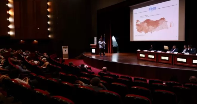 Trabzon’da “Evde Sağlık ve Sosyal Hizmetlere Güncel Bakış“ paneli düzenlendi