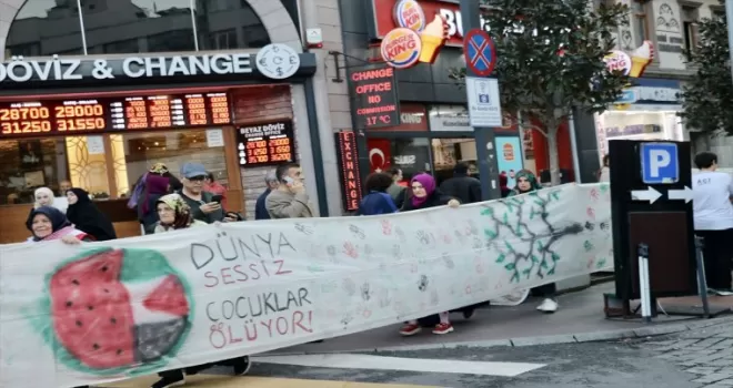 Trabzon’da Filistin’e destek için kurulan “Hayır Çarşısı“ etkinliği sona erdi