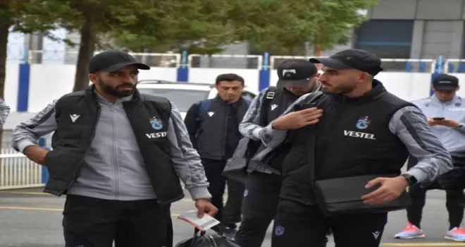 Trabzonspor kafilesi Ankara'ya gitti