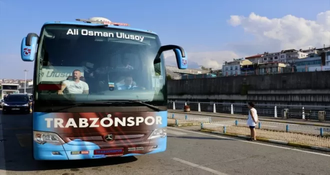 Trabzonspor kafilesi, Galatasaray maçı için İstanbul’a gitti