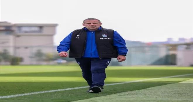 Trabzonspor, lige verilen arada antrenmanlarını sürdürüyor