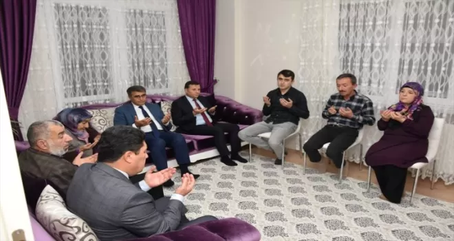 Vali Gürel'den şehit yakınları ve gazilere ziyaret