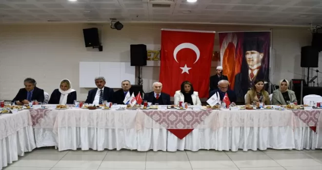 Vezirköprü’de iftar programı düzenlendi