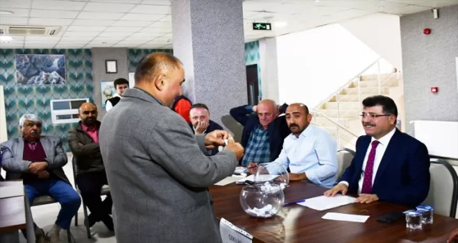 Vezirköprü’de yapımı tamamlanan Galericiler Sitesi için kura çekimi yapıldı