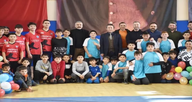 Yakakent'te “Sosyal Medyadan Sosyal Meydana Projesi“ etkinliği