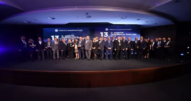 Yeditepe Üniversitesi’ne “İç Denetimde Farkındalık“ ödülü