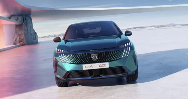 Yeni Peugeot E-3008’in ilk görselleri yayımlandı