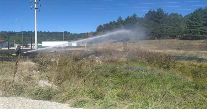 Yeniçağa’da çıkan 2 anız yangını söndürüldü
