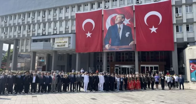 Zonguldak’ın kurtuluşunun 102. yıl dönümü kutlanırken Uzun Mehmet de anıldı