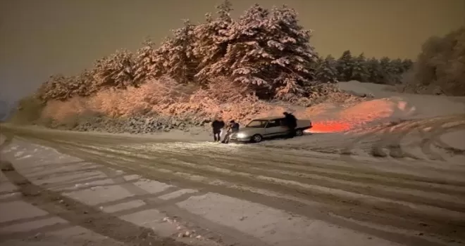 Zonguldak'ın yüksek kesimlerinde kar etkili oluyor