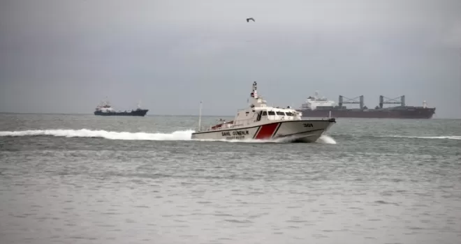 Zonguldak’ta batan geminin kayıp 7 personelini arama çalışmaları sürüyor