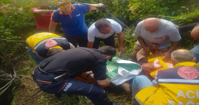 Zonguldak’ta mağaraya düşen kişi ekiplerce kurtarıldı