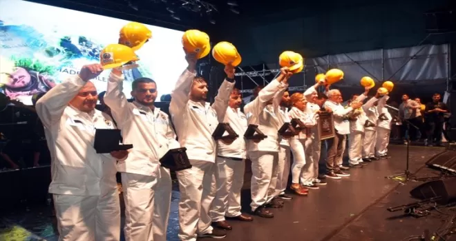 Zonguldak’ta “Sevgi, Barış ve Dostluk Ödülü“ maden işçilerine verildi