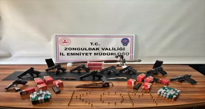 Zonguldak'ta "Silindir Operasyonu"nda yakalanan 14 zanlı adliyede
