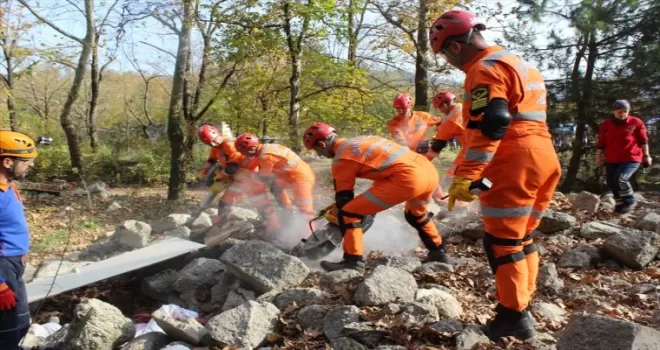 Zonguldak'ta UMKE ekiplerince deprem tatbikatı yapıldı