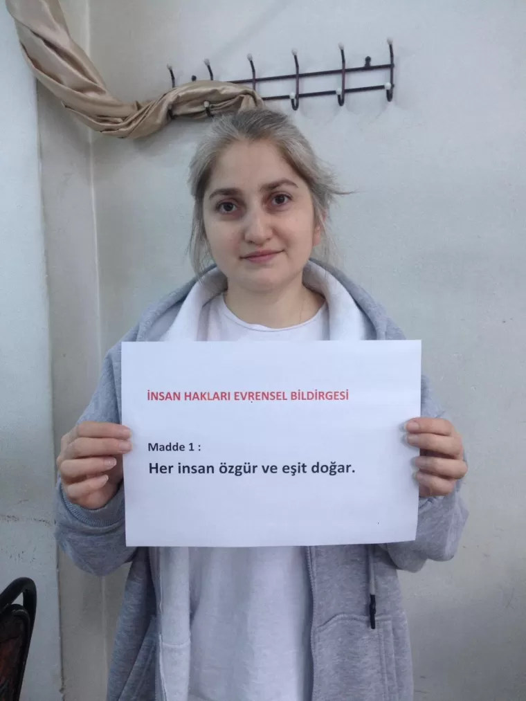 Her İnsan Özgür ve Eşit Doğar
