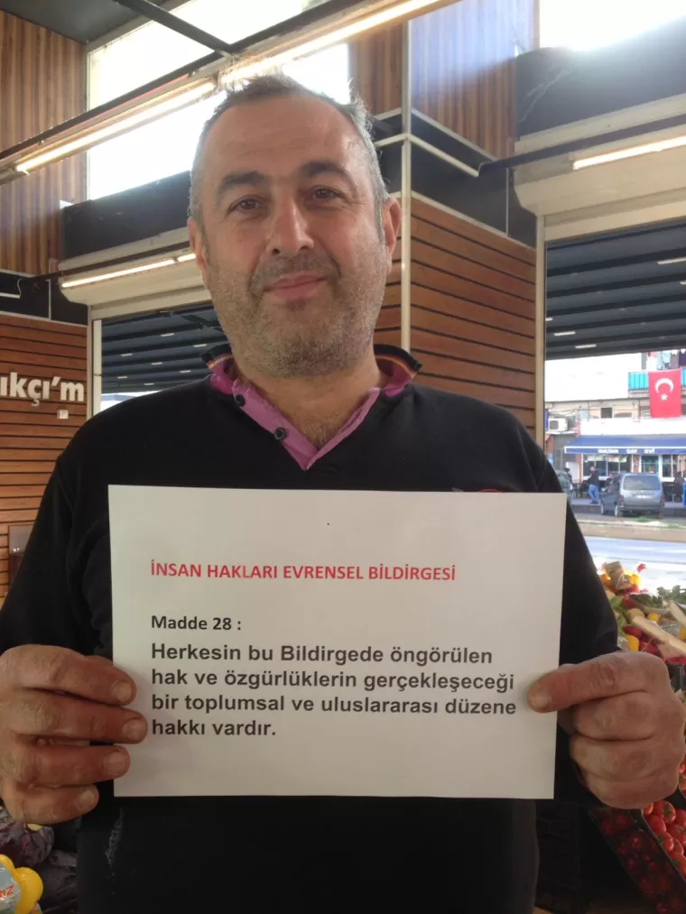 Her İnsan Özgür ve Eşit Doğar