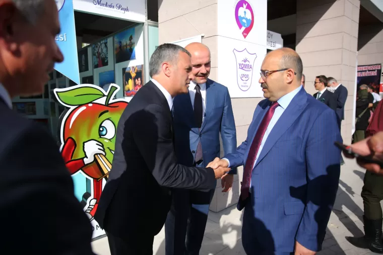 Ankara'da Yomra Rüzgarı