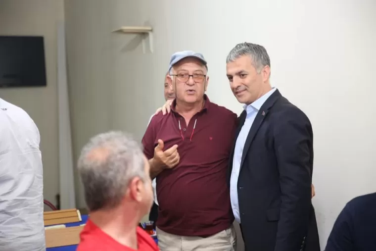 BAŞKAN BIYIK VATANDAŞLA BAYRAMLAŞTI