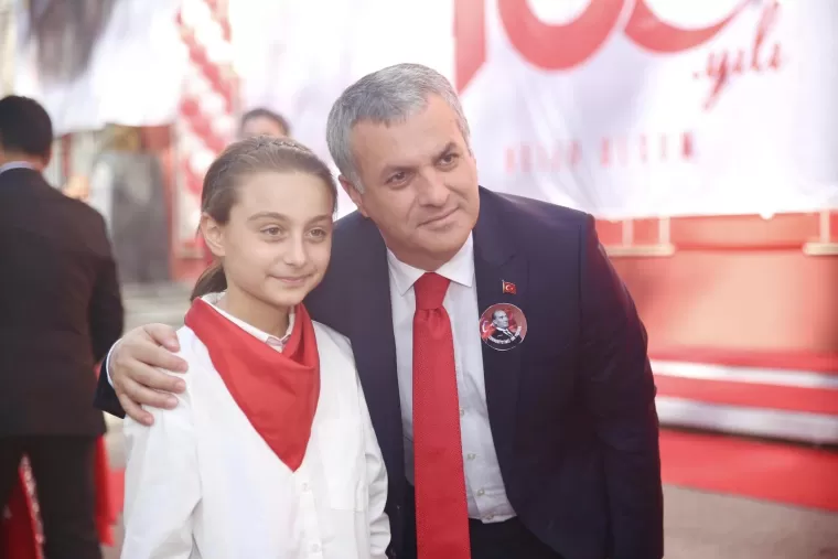 CUMHURİYET COŞKUSU