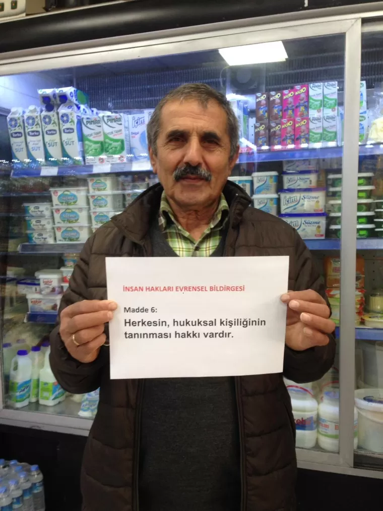 Her İnsan Özgür ve Eşit Doğar