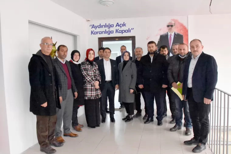 Milletvekili Ayvazoğlu Yomra’da esnaf ziyareti yaptı