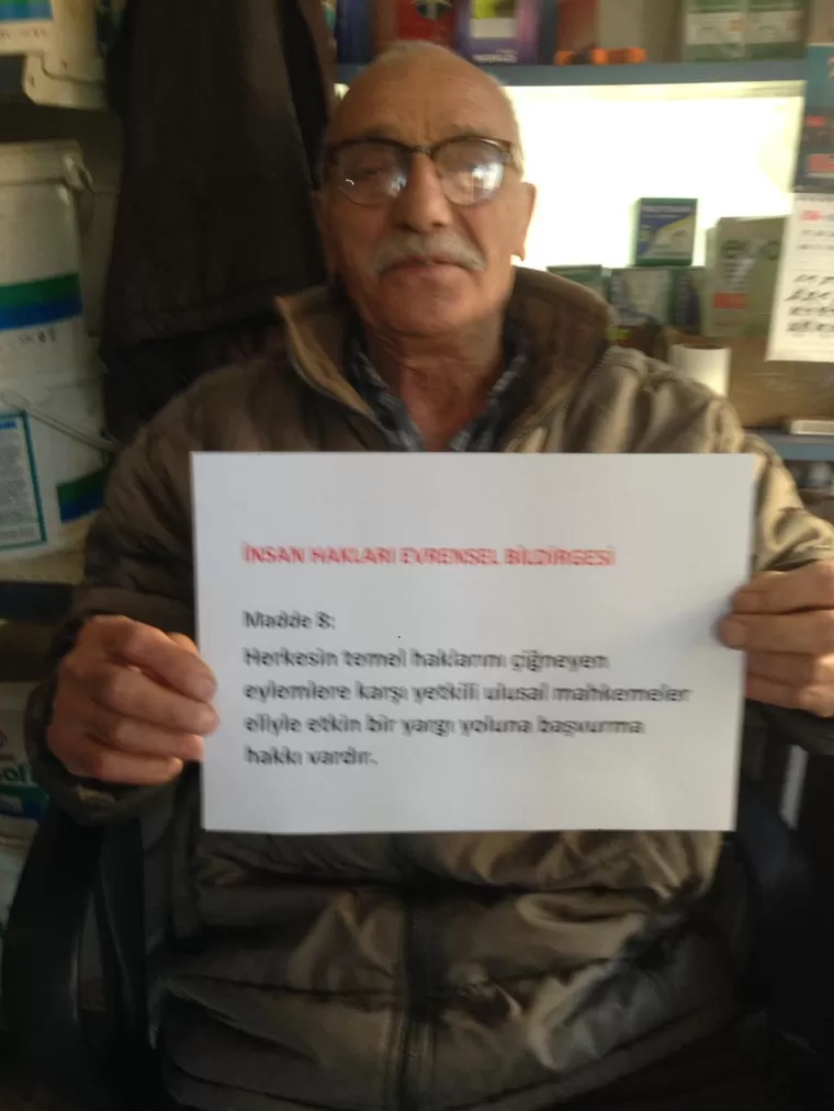 Her İnsan Özgür ve Eşit Doğar