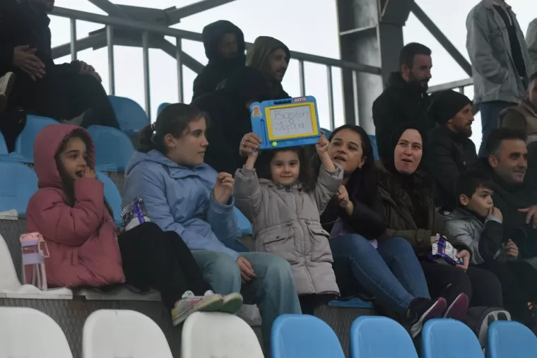 Futbol turnuvasına taraftardan büyük ilgi