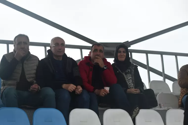 Futbol turnuvasına taraftardan büyük ilgi