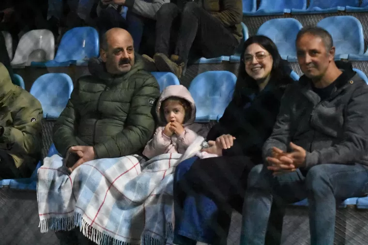 Futbol turnuvasına taraftardan büyük ilgi
