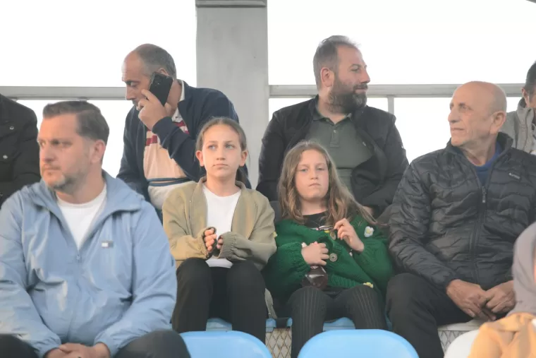 Futbol turnuvasına taraftardan büyük ilgi
