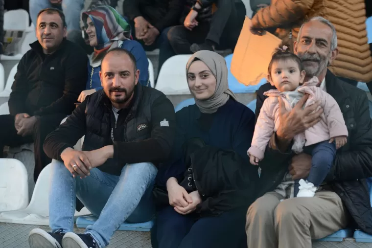 Futbol turnuvasına taraftardan büyük ilgi