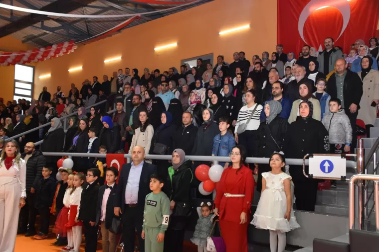 23 NİSAN COŞKUYLA KUTLANDI