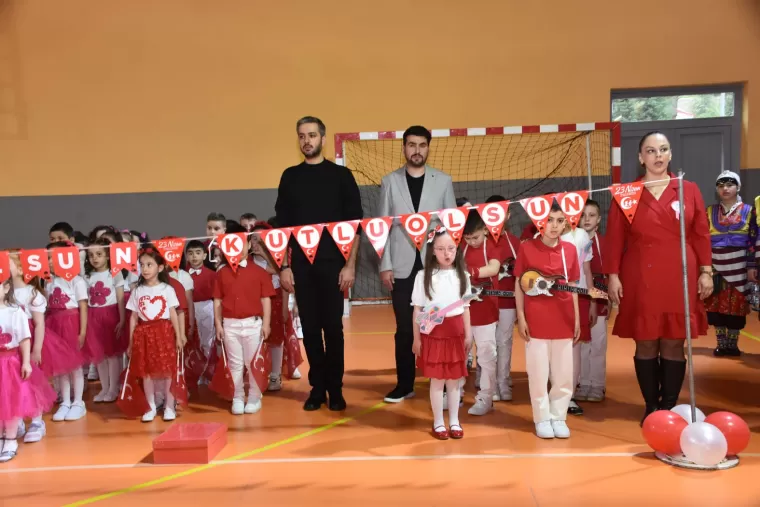 23 NİSAN COŞKUYLA KUTLANDI