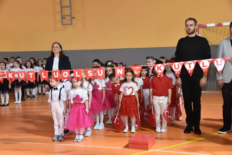 23 NİSAN COŞKUYLA KUTLANDI