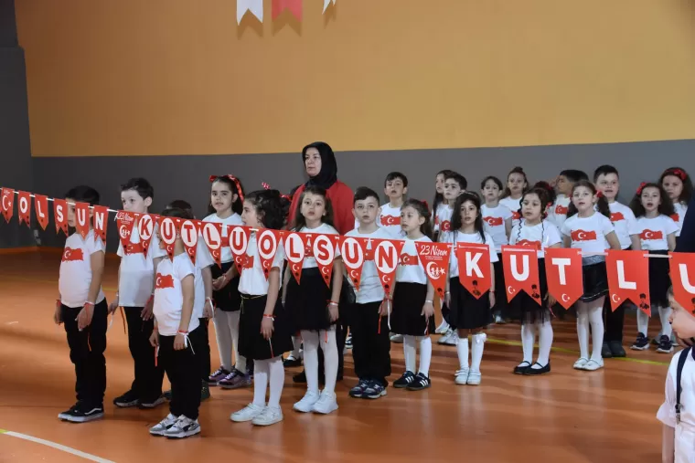 23 NİSAN COŞKUYLA KUTLANDI