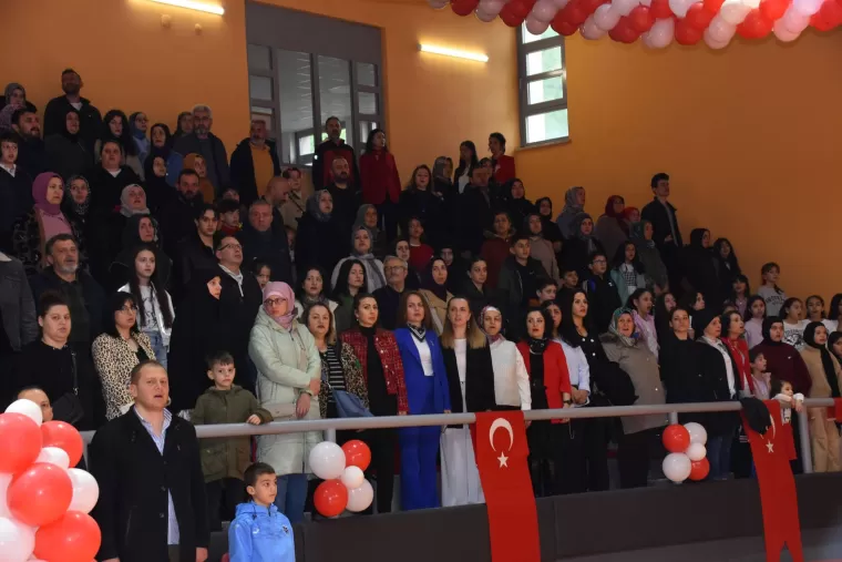 23 NİSAN COŞKUYLA KUTLANDI