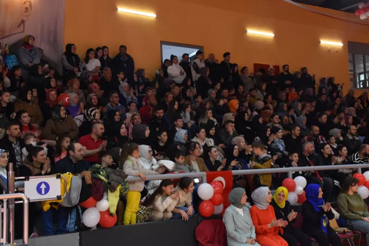 23 NİSAN COŞKUYLA KUTLANDI
