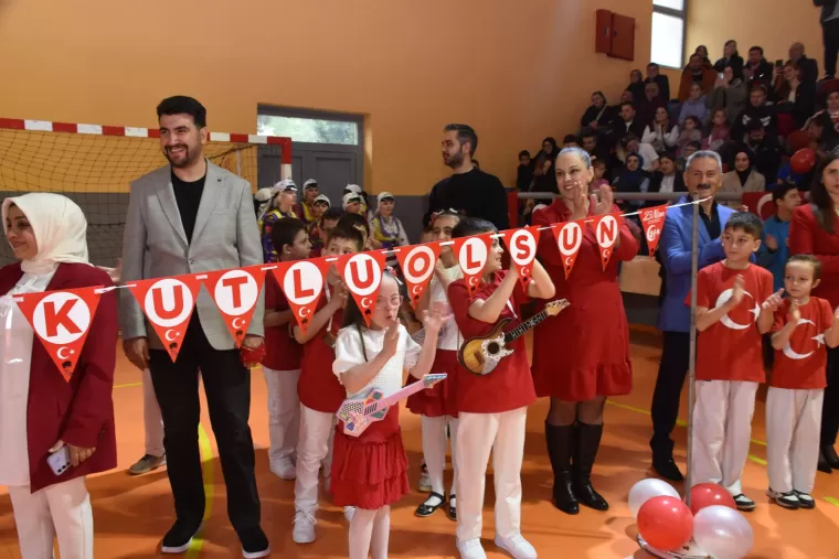23 NİSAN COŞKUYLA KUTLANDI