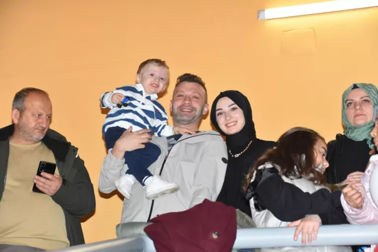 23 NİSAN COŞKUYLA KUTLANDI