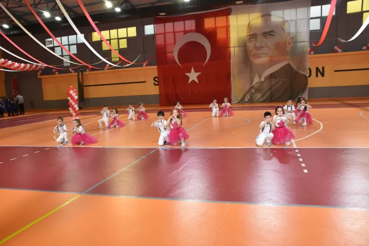 23 NİSAN COŞKUYLA KUTLANDI