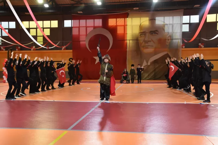 23 NİSAN COŞKUYLA KUTLANDI