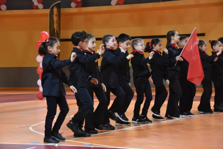 23 NİSAN COŞKUYLA KUTLANDI