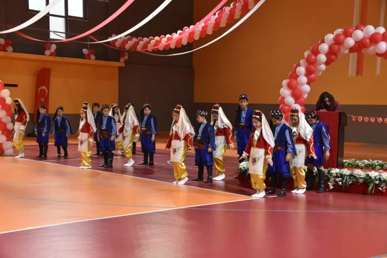 23 NİSAN COŞKUYLA KUTLANDI