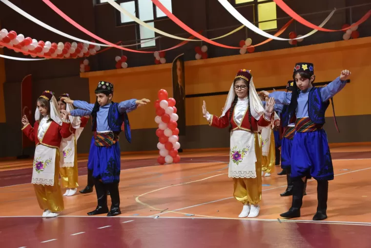 23 NİSAN COŞKUYLA KUTLANDI