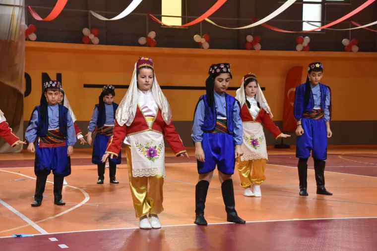 23 NİSAN COŞKUYLA KUTLANDI