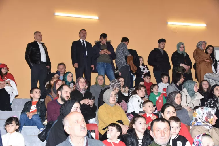 23 NİSAN COŞKUYLA KUTLANDI