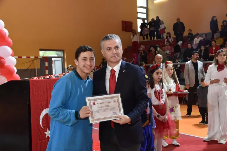 23 NİSAN COŞKUYLA KUTLANDI
