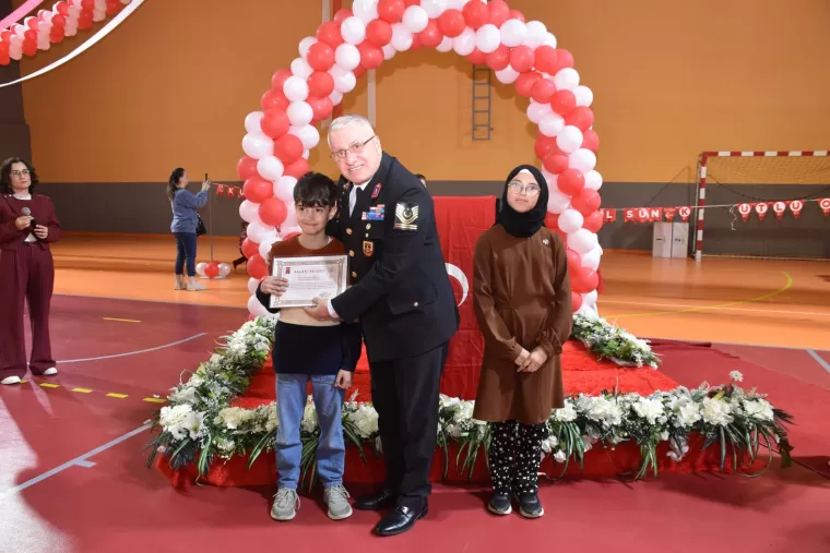 23 NİSAN COŞKUYLA KUTLANDI